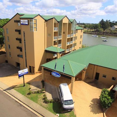 Burnett Riverside Hotel Бандаберг Екстериор снимка