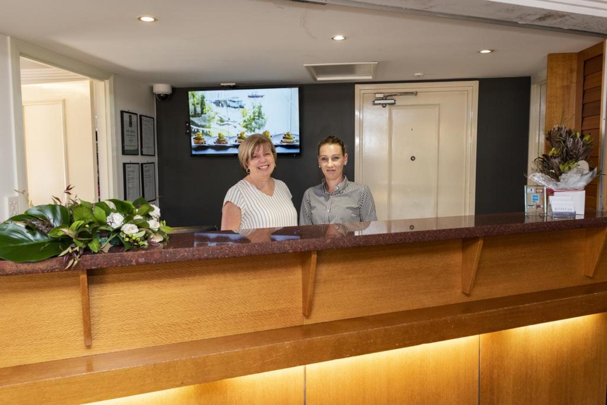 Burnett Riverside Hotel Бандаберг Екстериор снимка